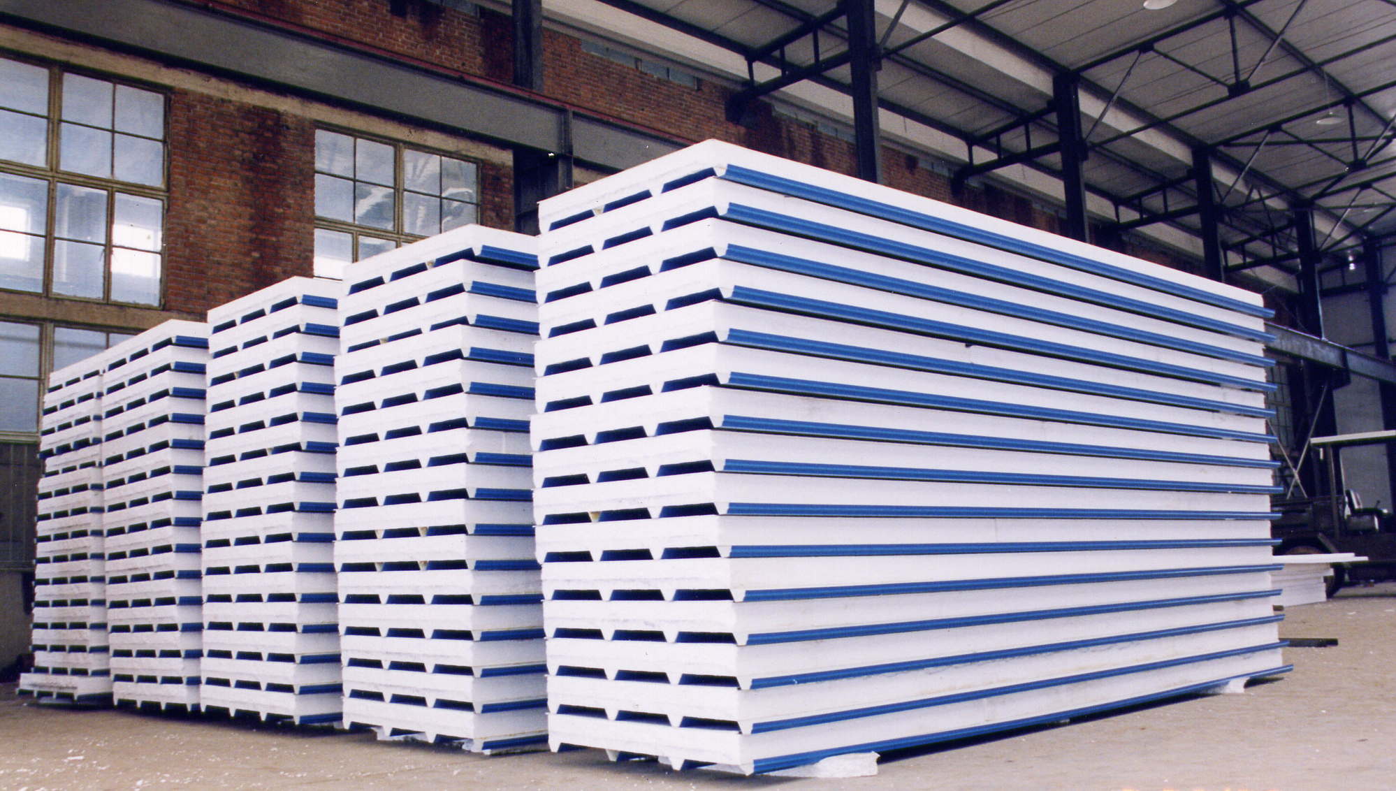 Eps sandwich panel